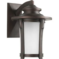 Safavieh Winkel -Safavieh Winkel Pedigree Collection Autumn Haze One Light Large Wall Lantern 19.5 x 15.6 x 15.21 d6dbc043 6178 4498 8ef8 ed69fc75130c